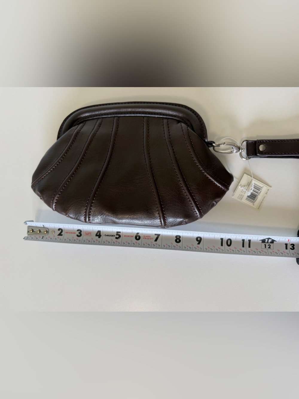 Chocolate Brown Shell Shaped Wristlet Vintage Liz Claiborne Pouch Old Stock - Picture 8 of 16